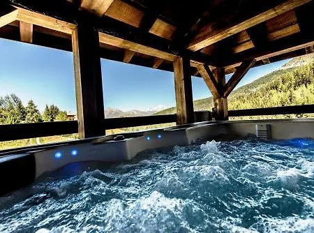 Les Du Cocoon Hotel 4*